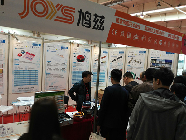 長春暖通展環(huán)瑞電伴熱展臺現(xiàn)場 長春暖通展環(huán)瑞電伴熱展臺現(xiàn)場