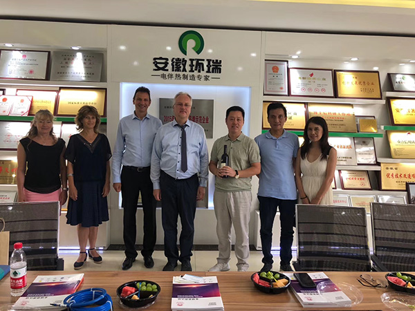 匈牙利客戶來訪 匈牙利客戶來訪