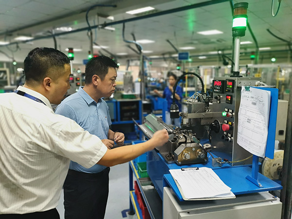 佐帕斯工業(yè)參觀 佐帕斯工業(yè)參觀