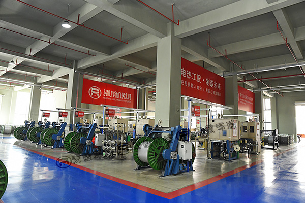 電伴熱車間 電伴熱車間